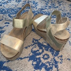 🌟🌟the perfect summer wedge🌟🌟